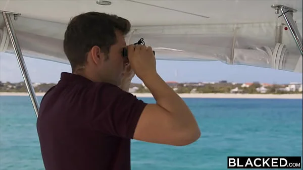 BLACKED Vanna & hotwife Eve have crazy outdoor threesome