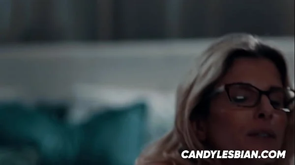 Cute Lesbiana Step Daughter Gives her Step Mom Chory Chase a Massage with Happy Ending