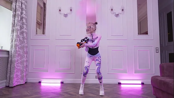 10 vs 1 - FIRST DAP with Skinny teen Sasha Paige