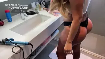 PAUZUDO ME FUDEU SEM DÓ E O CORNO NÃO AGUENTOU DE TANTO TESÃO