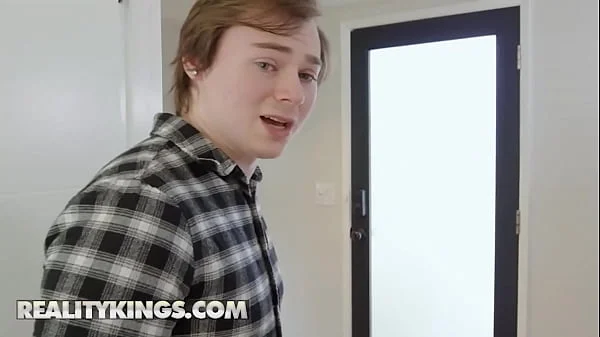 Raven-Haired Nympho Lulu Chu Shows Her Appreciation By Wrapping Her Lips Around Kyle's Cock - REALITY KINGS