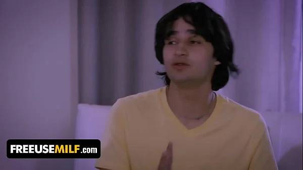 Stepson Is Too Old To Still Be Living At Home, So His Stepmom & Step-aunt Prepare Him For Adulthood