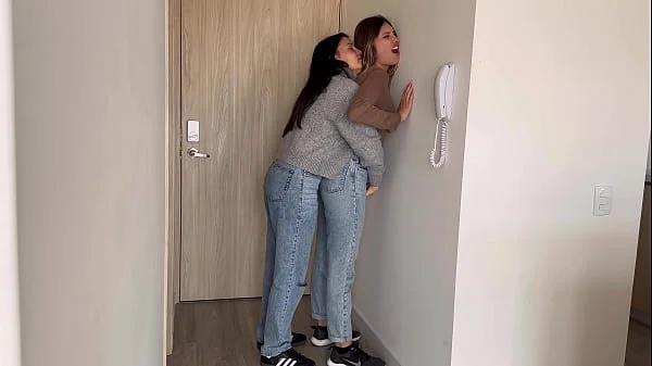 Mi amante me pide que deje a mi esposo.