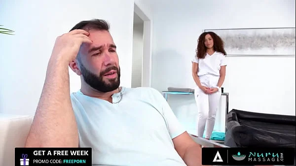 NURU MASSAGE - Sexy Masseuse Deals Some Pain Problems With A Nice NURU Fuck SPANISH SUBTITLES