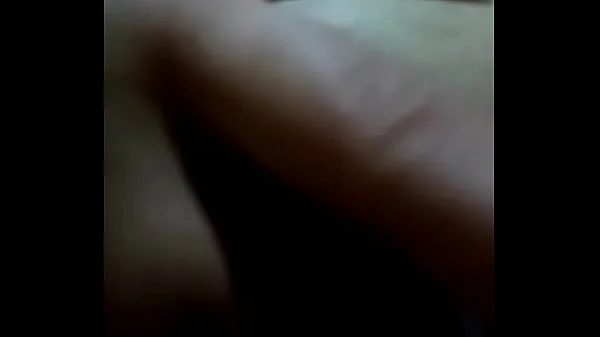 Novinha se masturbando