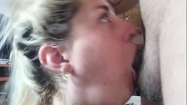 La chupada babosa rica de esta putita