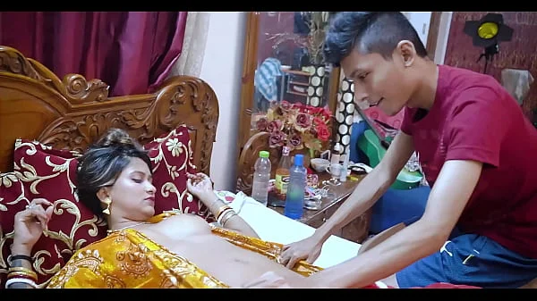 Indian Sudipa Bhabhi Apne Devar Kay Sath Massage Sex Aur Mast Chudai