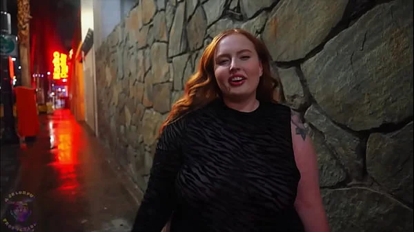 Mia Dior Gets Fucked Insanely After Leaving The Freemont Experience In Las Vegas By A Rather Dashing Clown