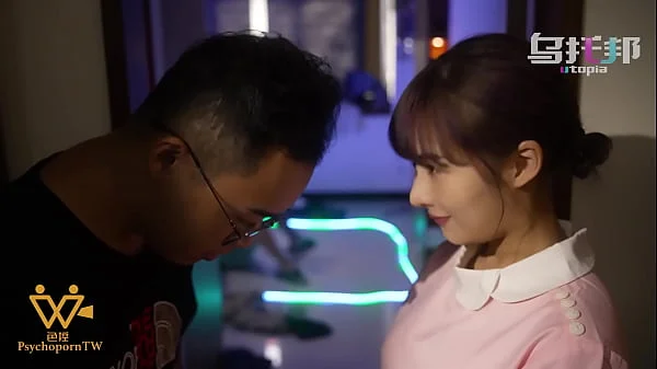 Sexy nurse fucks guy who is addicted to VR- Psychoporn.net