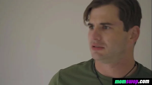 MomSwop - Moms Shares Their Stepsons after Rough Divorce