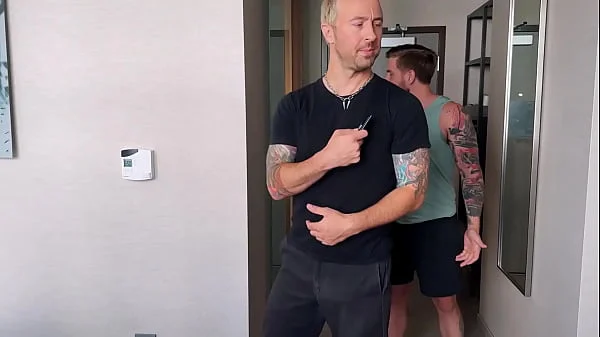 Hotel Mix Up Turns Into HOT Foursome! Two Babes Get Juicy Creampies - Steve Rickz, Bella Blu, Awlivv, Chad Alva