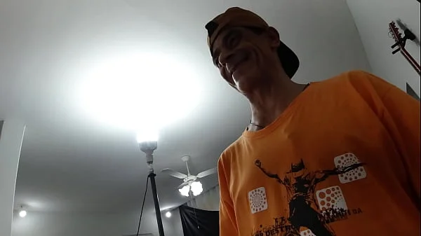 30 anos de porno e a primeira vez que o tiozinho fodeu a anazinha rabuda