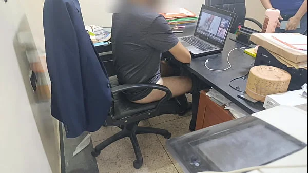 I fuck my boss in his office it was a crazy fantasy