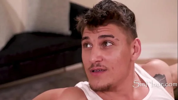 Apple Doesnt Fall Far From The Tree (Sometime Gets Bigger Though) - Hazel Moore, Katrina Colt, Victor Ray