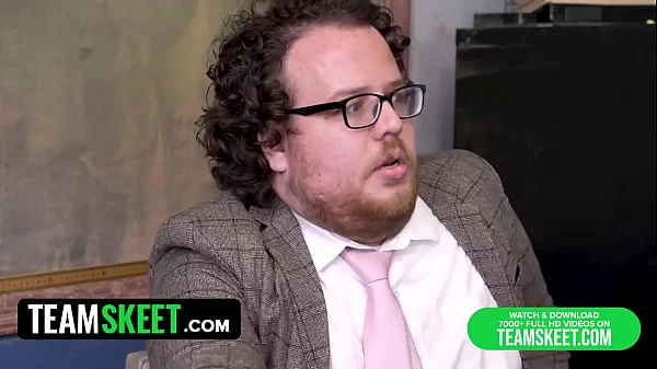 Kimmy Is A Star Cheerleader And A Girl Every Guy Lusts After