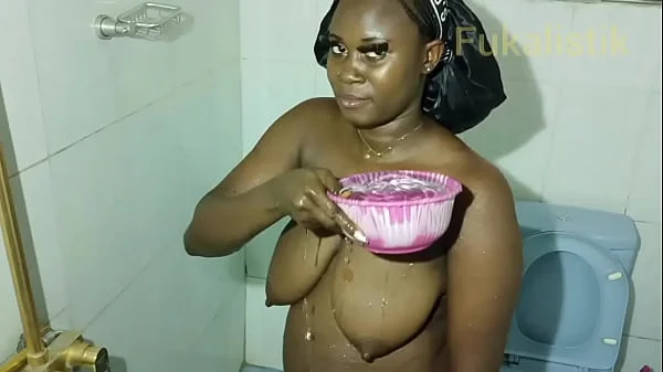 Fucked her bumbum on first visit