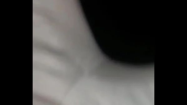 Meu macho ficou com tesão, me mandou descer do carro e dar pra ele até ele gozar. Só me usou, mas eu adoro.