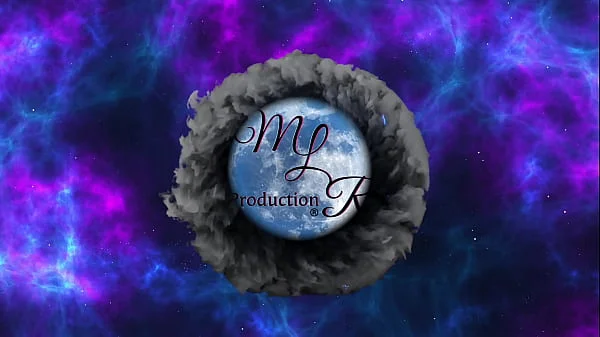 Luna Rival solo Fist Big dildo