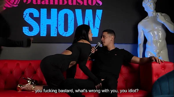 Mexican producer sets up a porn with the best asses in Colombia - Juan Bustos Podcast ft. SEXMEX