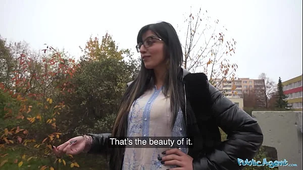 Public Agent Happy Pakistani woman fucks a stranger in the public toilets