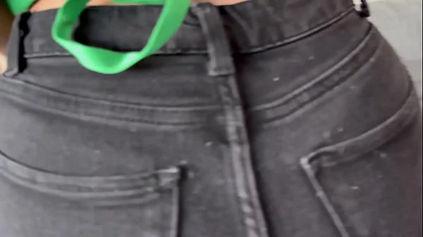 Barista girl cheats on her boyfriend while he's at work i bet you would fuck me better anyways...