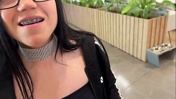 I meet a fan at the mall AND HE INVITES ME TO WHAT I LIKE