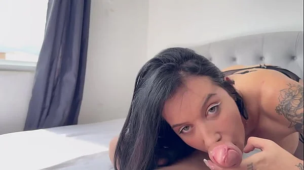 Meu sonho era tirar a lingerie dessa puta e fuder ela toda