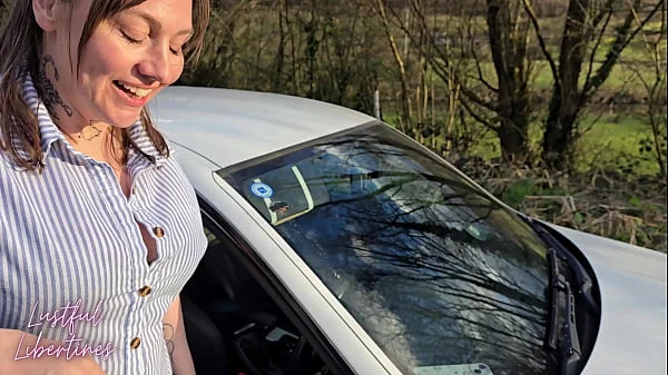 Hairy mature MILF repaid my kindness by swallowing my cum