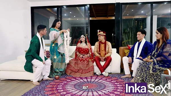 Chudai Boda hindú termina en orgia entre hermanastras y padrastros.