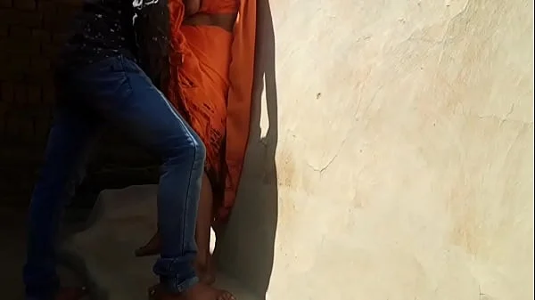 18 sal ki Badi Gand Wali sauteli bahan ki chudai