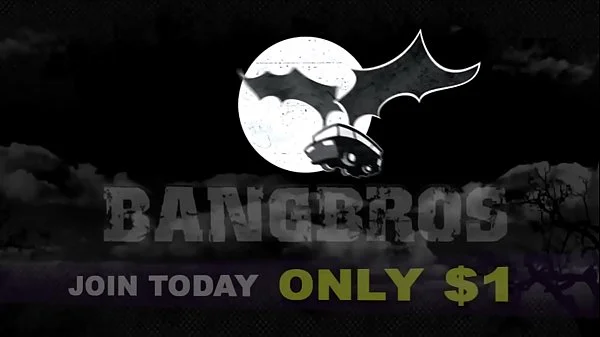 BANGBROS - Teen Lana Rhoades Getting Stuffed With Ramon's Big Jamon