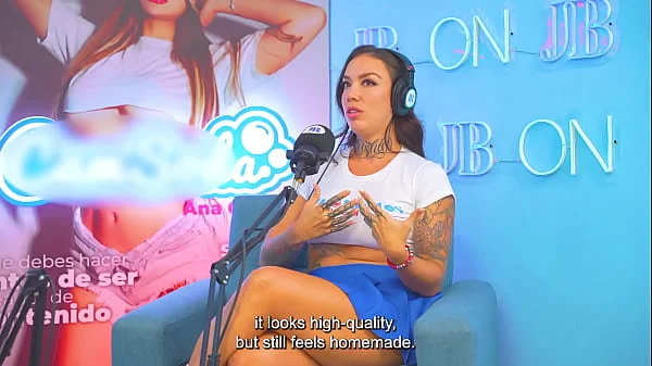 Tattooed MILF with BIG TITS tries the FUCKMACHINE for the first time in her life - Socanuma TV