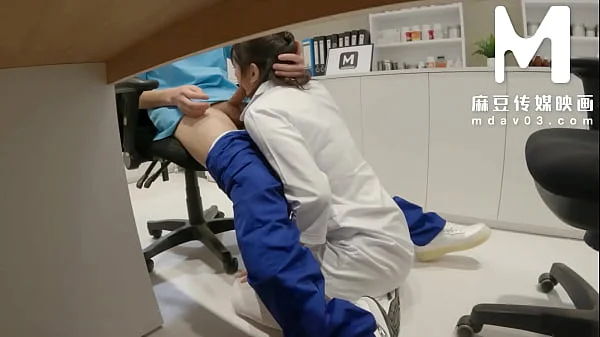 ModelMedia Asia - Defile the nurse's pure white uniform with semen