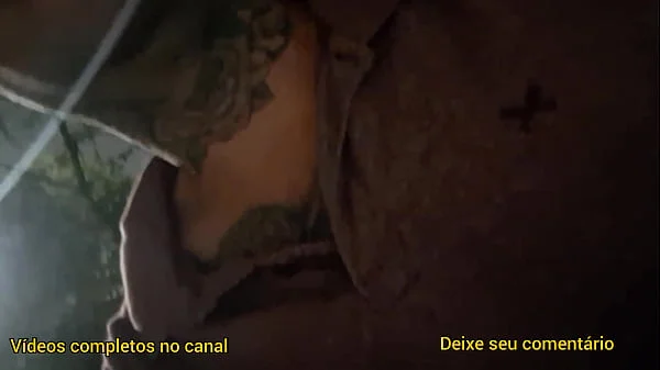 Tirei pau pra fora e bati punheta no ponto de ônibus ao lado de uma garota!