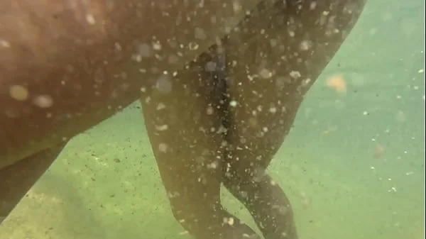 Under Water Sex with Hot Milf