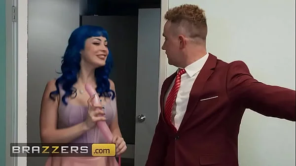 BRAZZERS - Jewelz Blu Turns Retirement Party Into A Double Cock Office Fuckfest With Van Wylde And Alex Jones