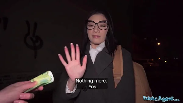 Public Agent Latina wants my dick but her mom can't know