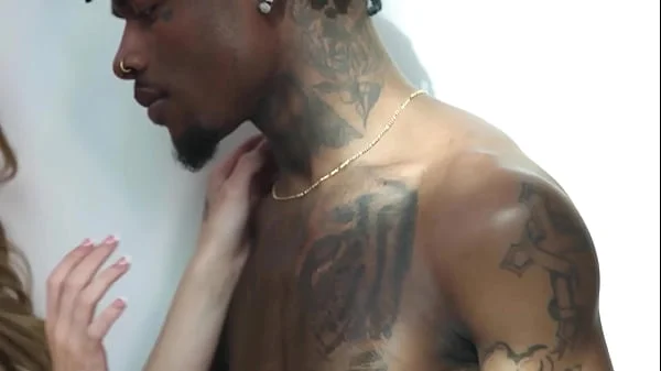 Tessa’s Twerking Booty Plug Tease Leads to Hardcore HardX Fuck