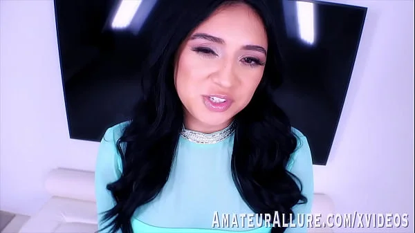 Horny Barista Ophelia Purr Can't Wait to Suck & Fuck