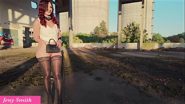 Jeny Smith caught in public place naked and locked