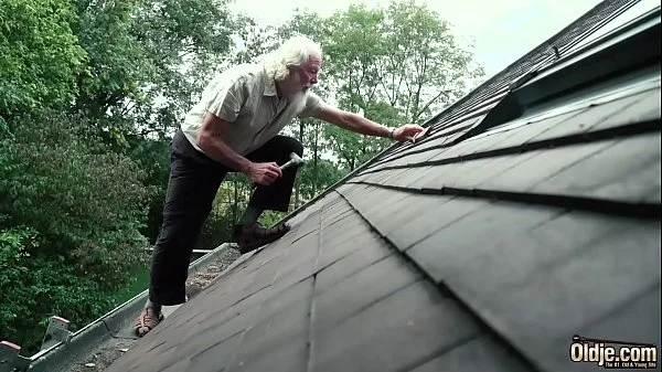 grandpa fucks 18 year old girl moans with pleasure and swallows