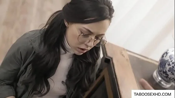 Nerdy brunette teen deepthroat by older guy