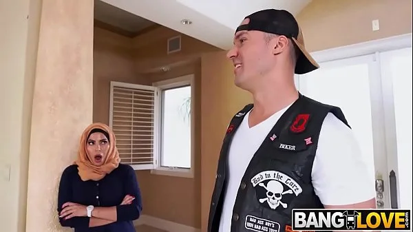 Julianna Vega, Violet Myers In Deja Vu With This Wild Threesome