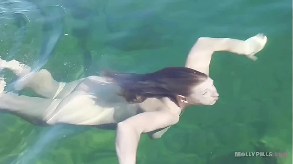 Real Amateur Girlfriend Public POV Creampie - Molly Pills - High Quality Full Video