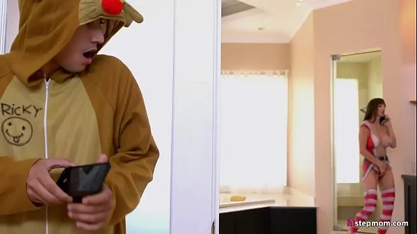 Amazing Body Lexi Luna Uses Boyscout Step Son to Fuck Her Hard