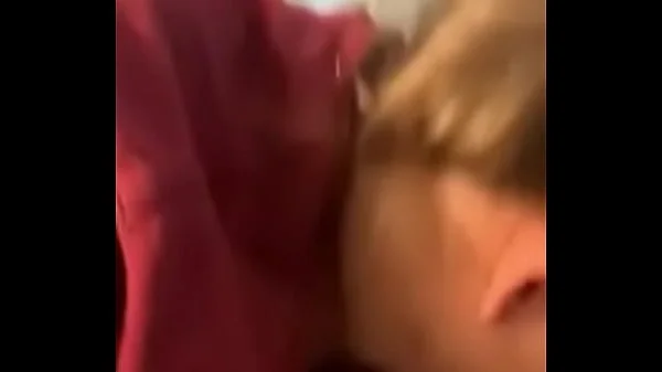 Bivša devojka-Voli ga lizati