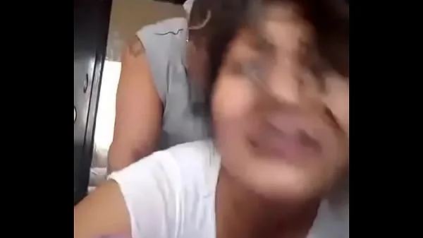 Le gusta por el culo.