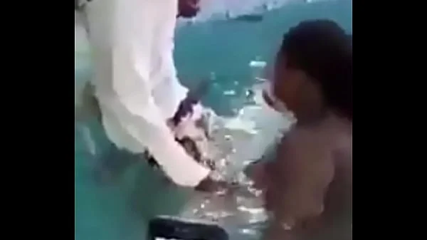 Pastor suck and fuck in a pool