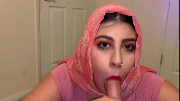 Arabian beauty doing blowjob...