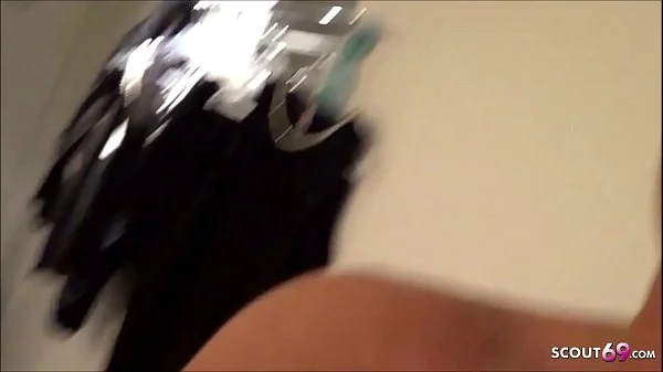 Privater Gangbang ohne Kondom mit Berlinerin Elise im Hotel 3